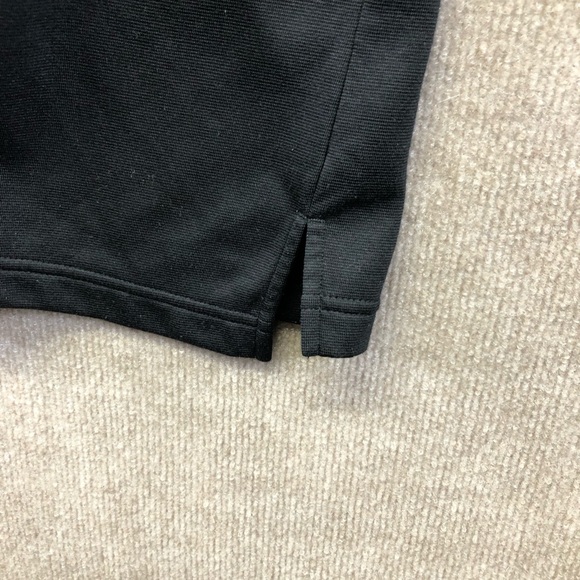 FJ mock turtleneck this is a size large. - Picture 7 of 7